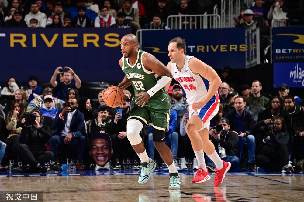 星在替补亮 星在替补亮